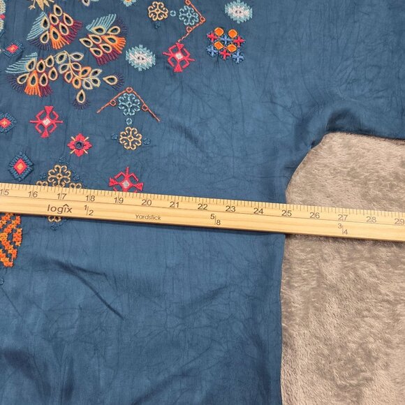 Johnny Was Top Womens M Blue Brony Embroidered Blouse Peacock Boho - Picture 10 of 11